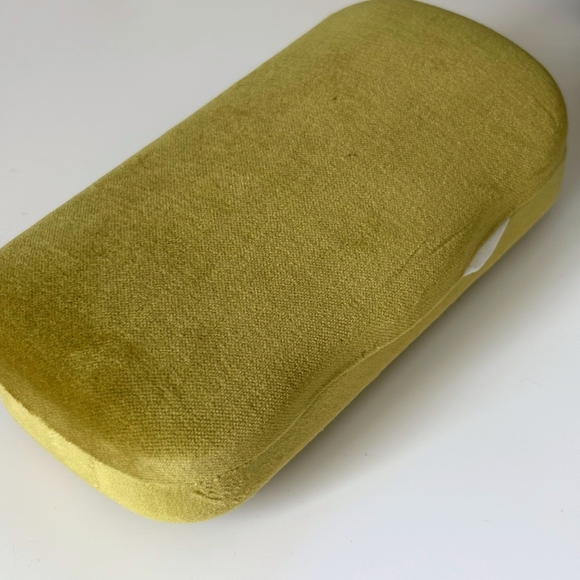 NWT - Gucci Red I Love You Square Sunglasses And Case - Picture 15 of 16